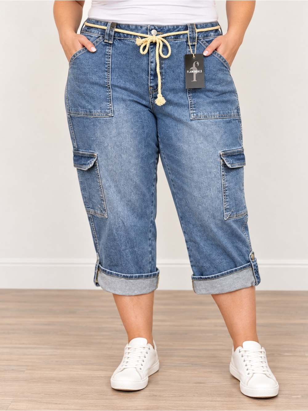 Flamingals Blue Denim Cargo Capri Jeans Women’s 4XL Rope Belt NWT